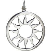 Amuleto Plata Sol con Circulo 2.6 x 2.4 cm